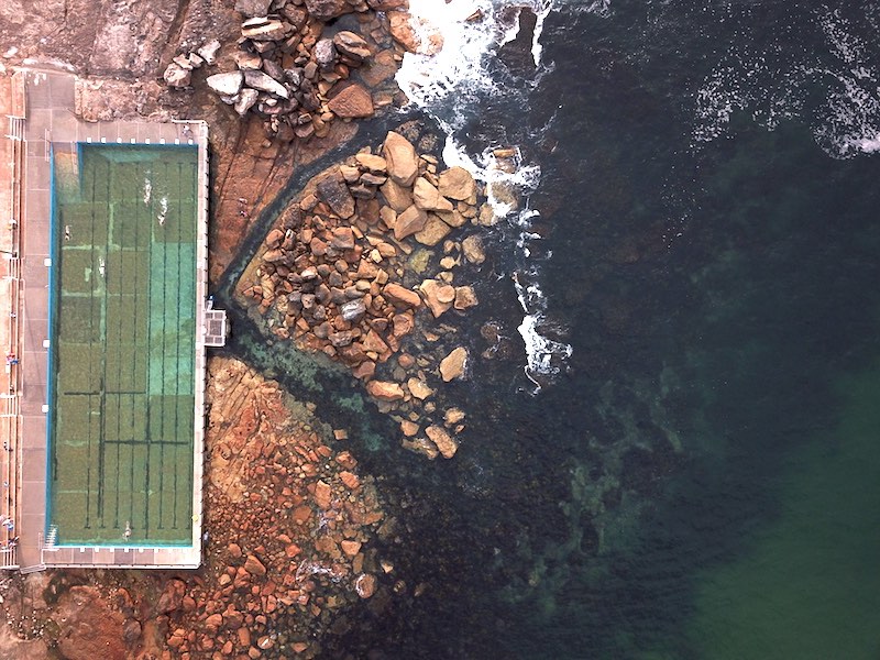 drohne fliegen in Australien - rockpool von oben